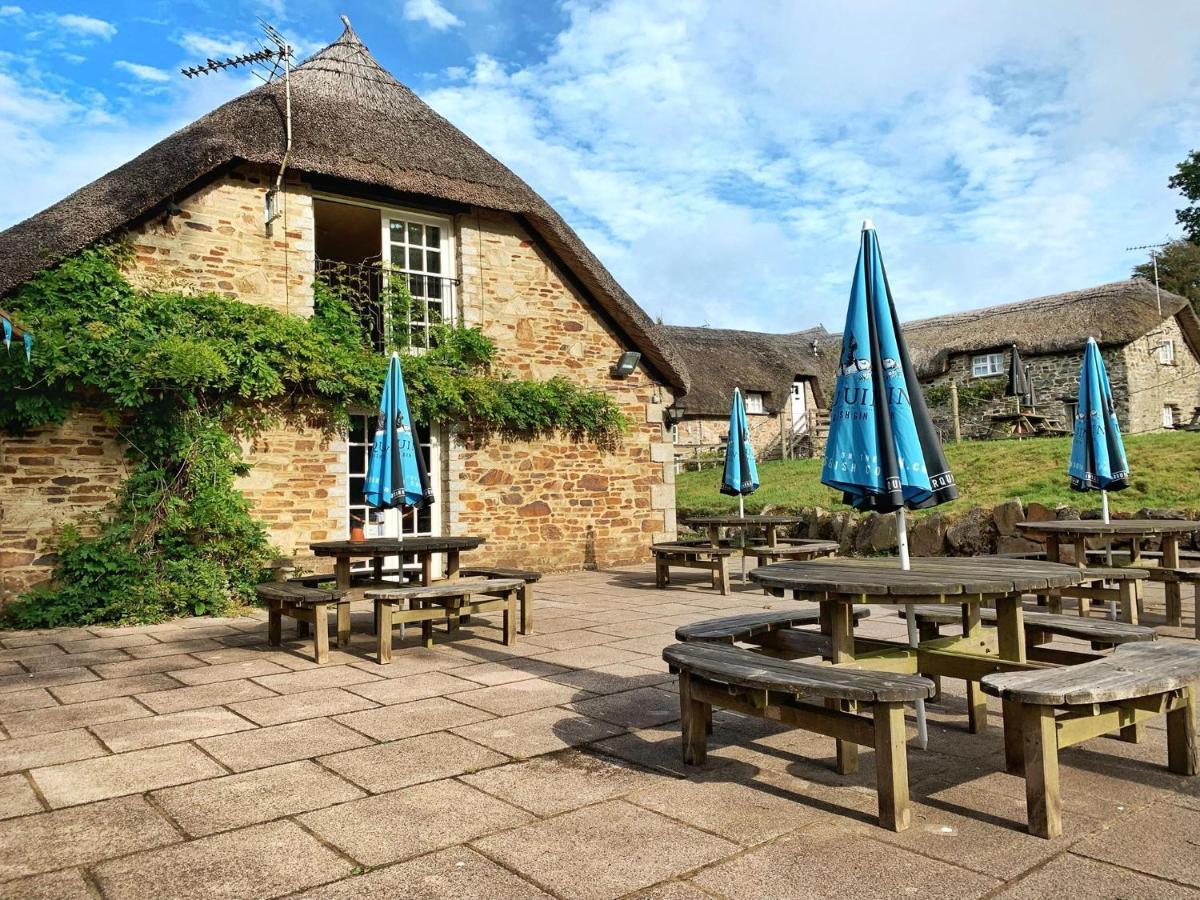 Bearslake Inn Bridestowe Luaran gambar